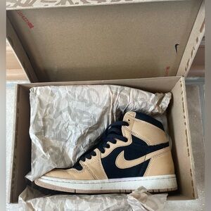 Air Jordan Retro High Heirloom OG tan black sneakers, comes with box; size 6